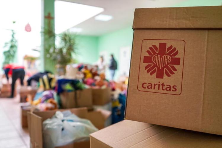 Caritas e aiuti alimentari - fonte_Ansa - Stylology.it