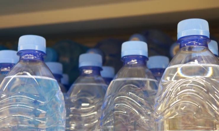 Acqua in bottiglia pericolose