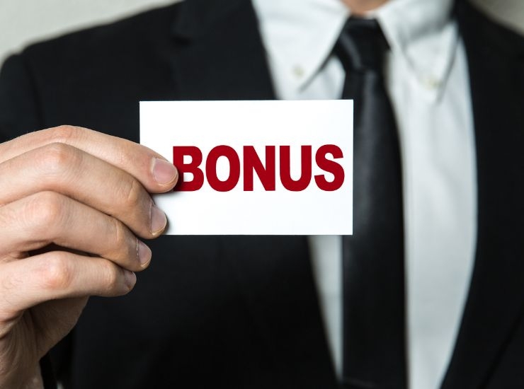 Bonus scontrino 2500 euro