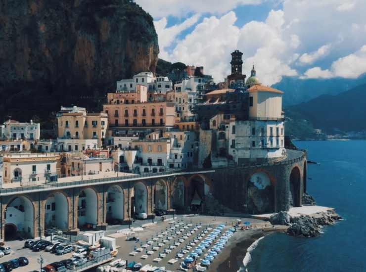 Scoperto il borgo dei piccoli