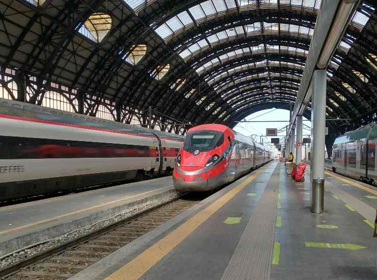 Stazione treni