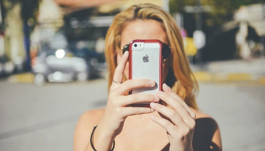 Instagram: sarà un video-selfie a verificare la tua età