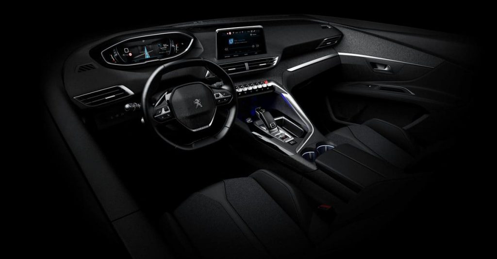 Peugeot i-Cockpit: comodità, infotainment e un volante perfetto