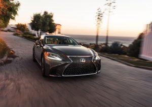 Lexus LS