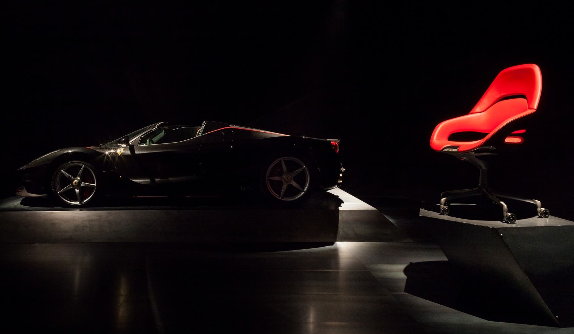 Cockpit Ferrari Poltrona Frau