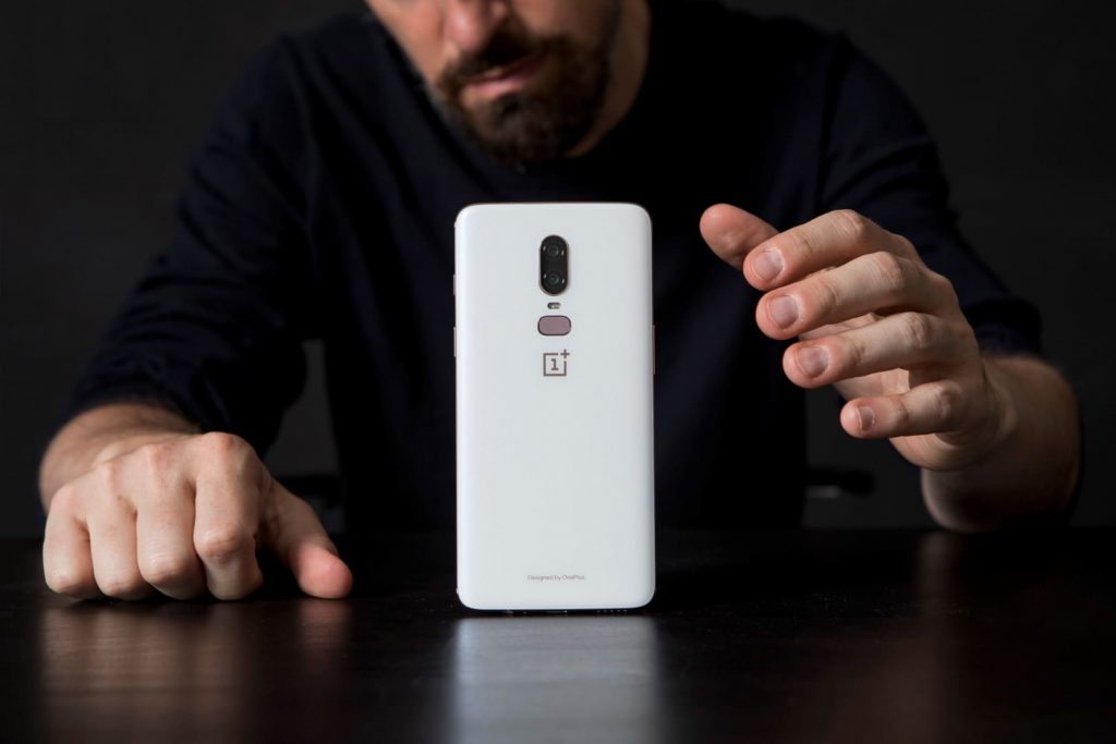 OnePlus 6 Silk White: un sofisticato gioiello limited edition