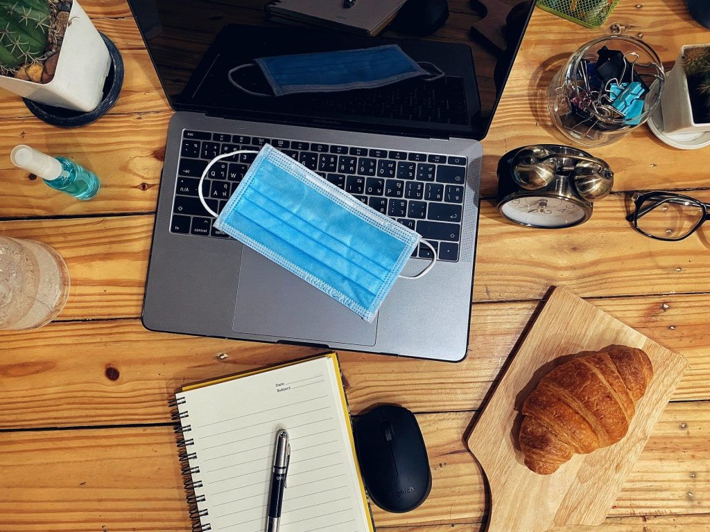 Lavorare in smart Working: 10 consigli per affrontarlo al meglio e massimizzare la giornata