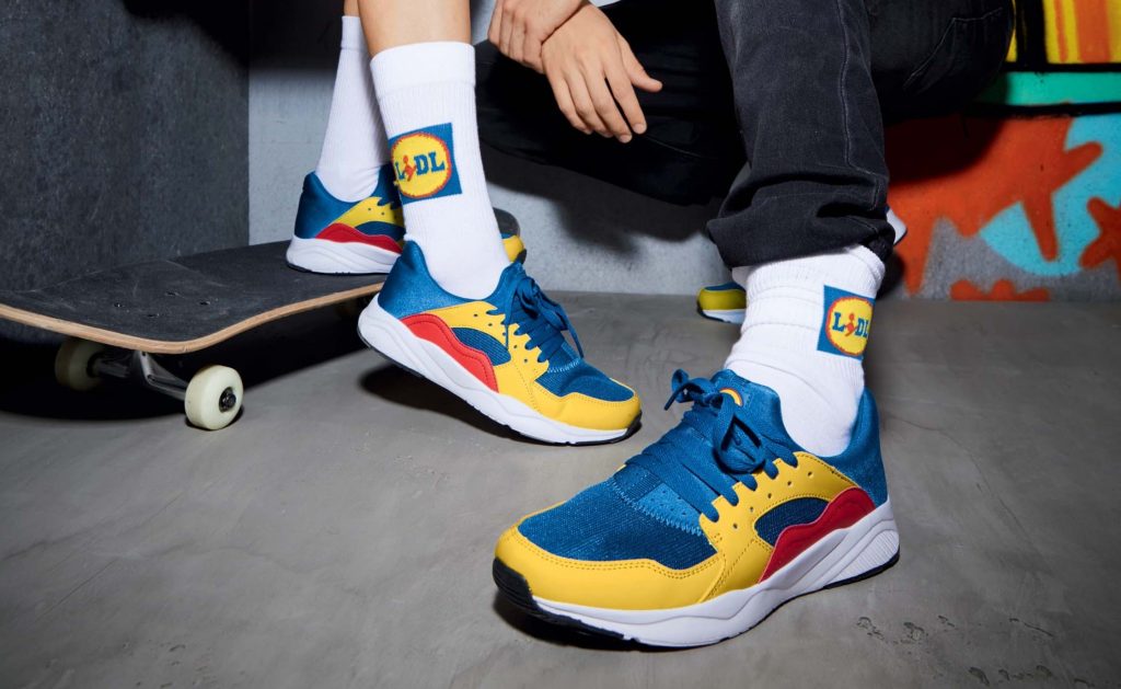 Scarpe della Lidl, un fenomeno di massa diventato un “cult”
