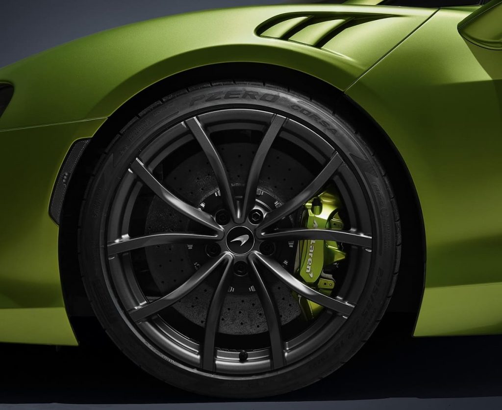 pirelli cyber tyre mclaren artura