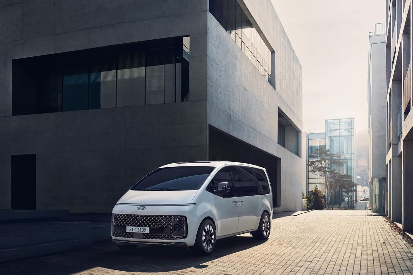Hyundai Staria