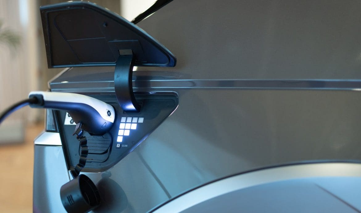 luci LED ricarica IONIQ 5
