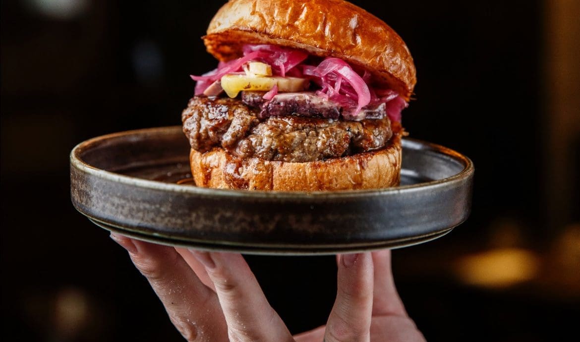 Burger di Eugenio Roncoroni