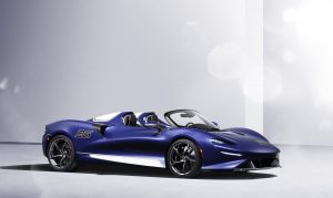 McLaren Elva profilo anteriore