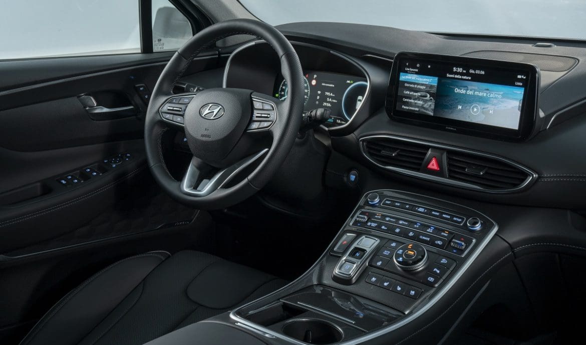 Nuova Hyundai SANTA FE Plug-in Hybrid interni