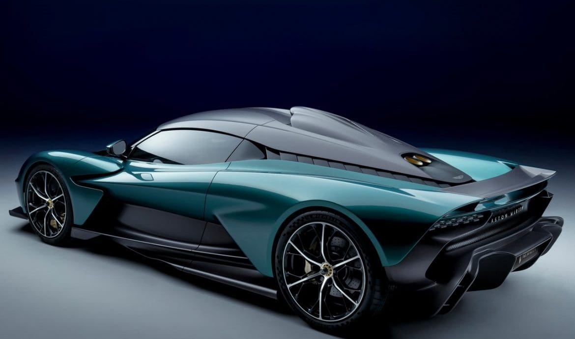 Aston_Martin-Valhalla-profilo-posteriore