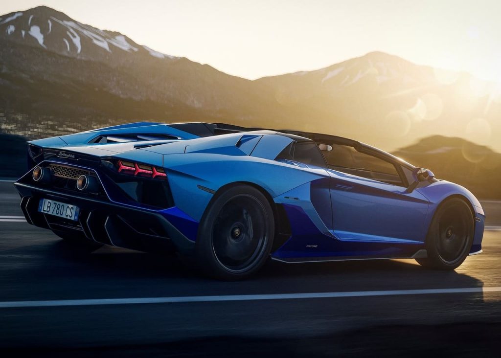 Lamborghini-Aventador_LP780-4_Ultimae_Roadster-2022