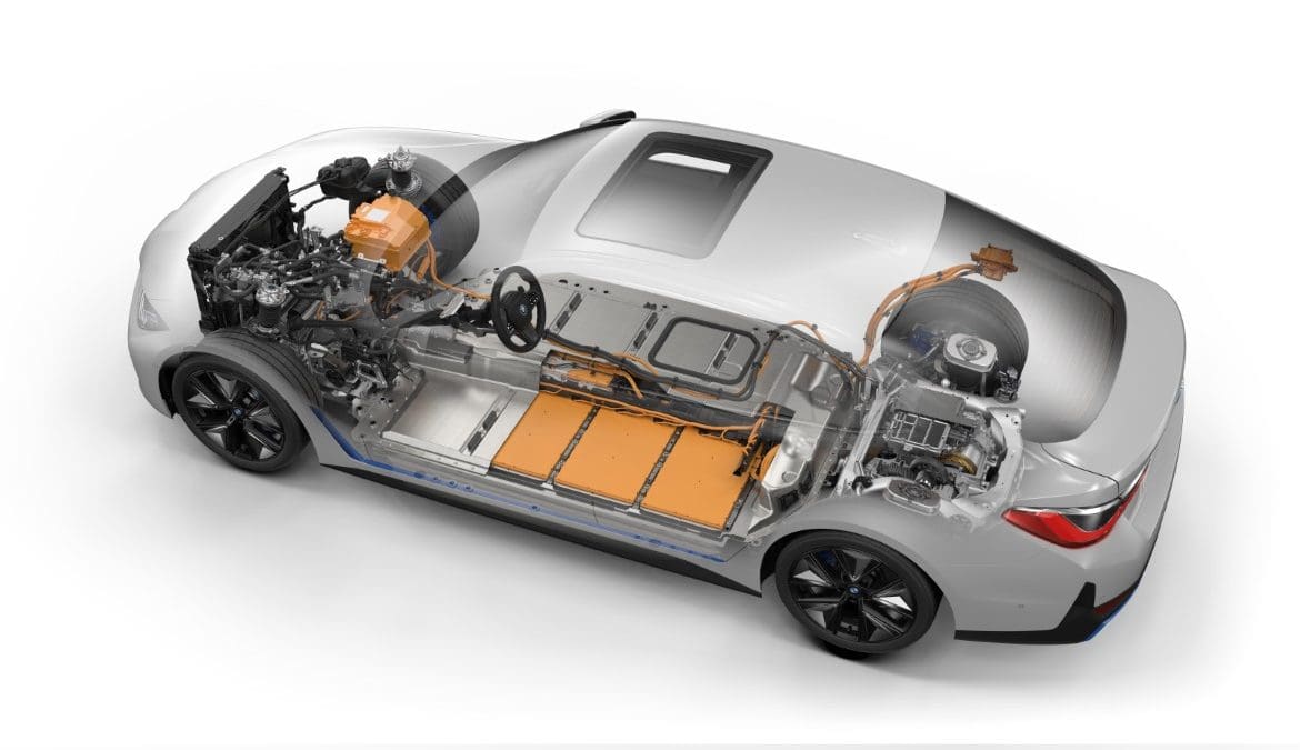 BMW i4 M50 batteria