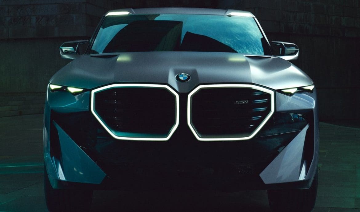 BMW-XM_Concept-2021-frontale
