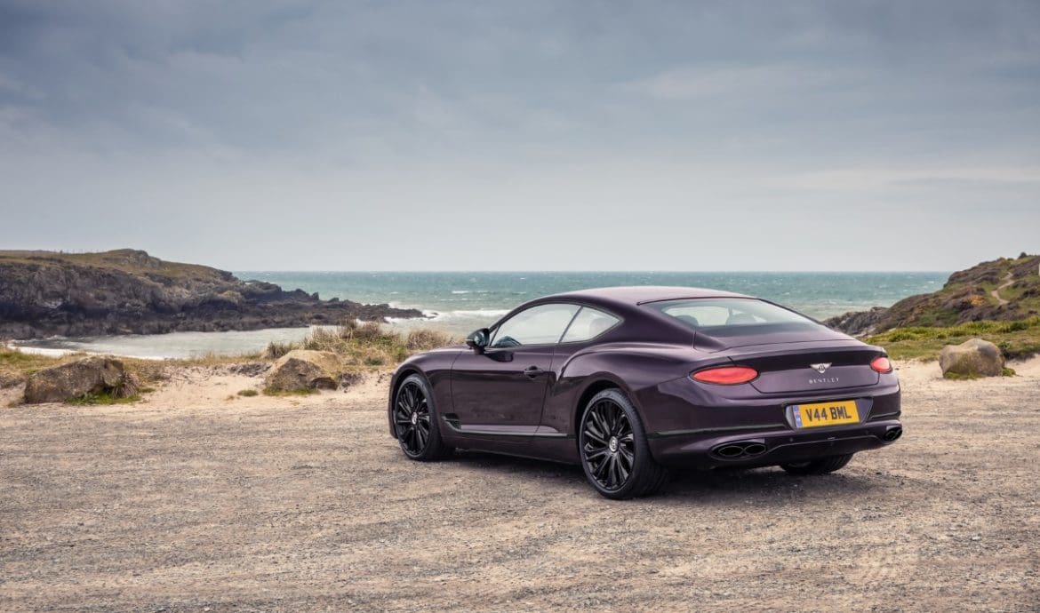 Bentley GT Mulliner Blackline posteriore