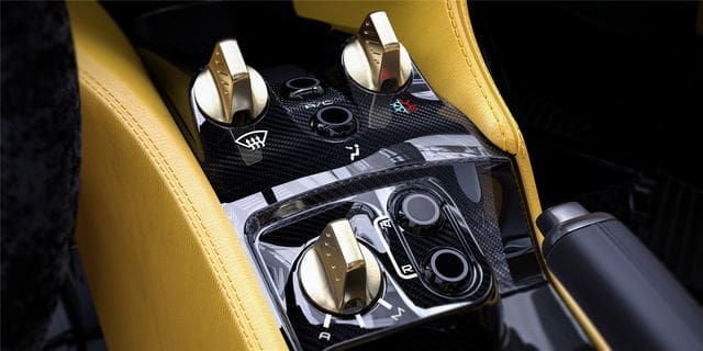 Dallara D50 Stradale dettaglio interni