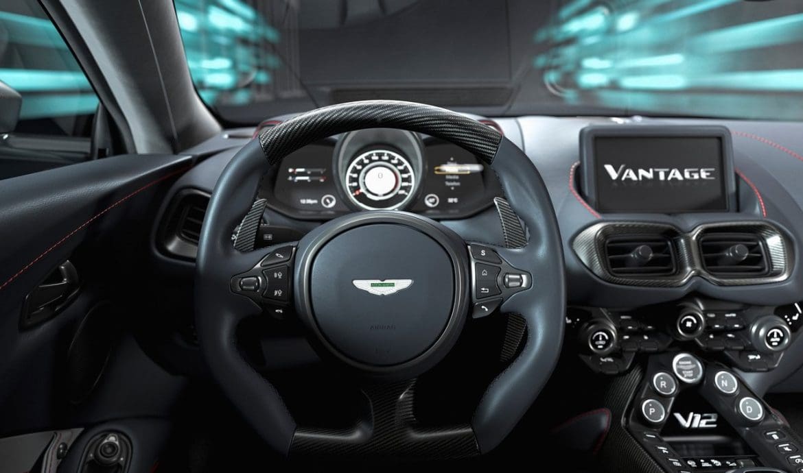 Aston Martin V12 Vantage interni