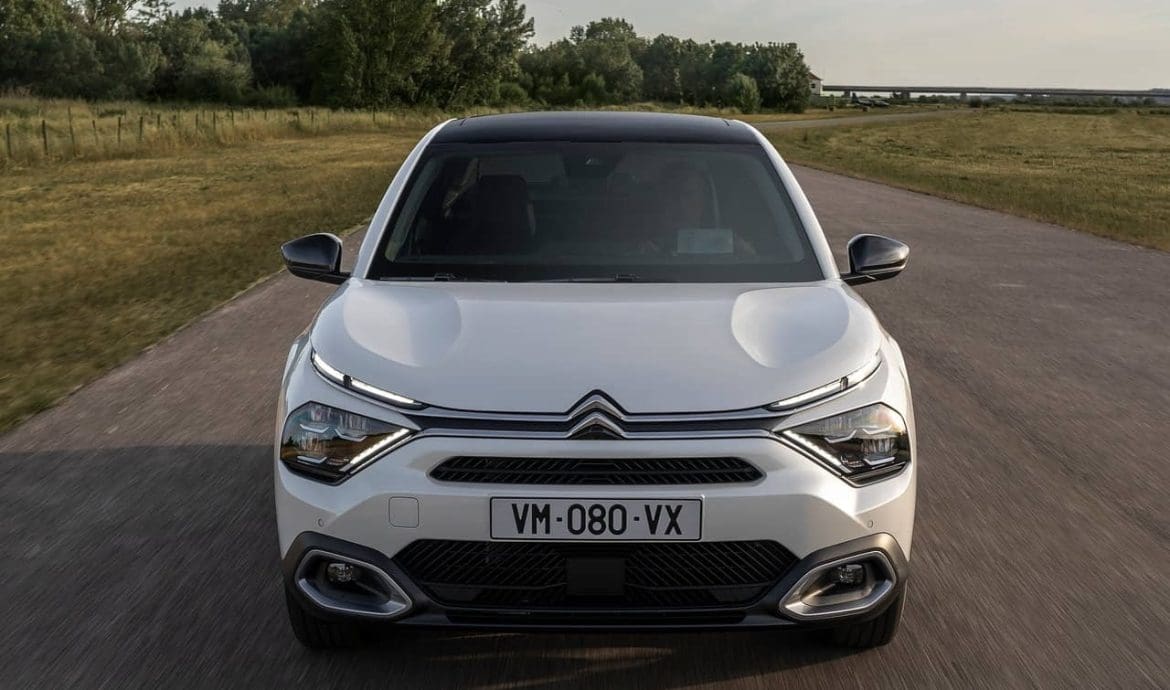 Citroen C4 X assistenza alla guida