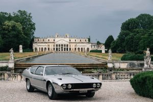 Lamborghini Espada 400 GT motore V12
