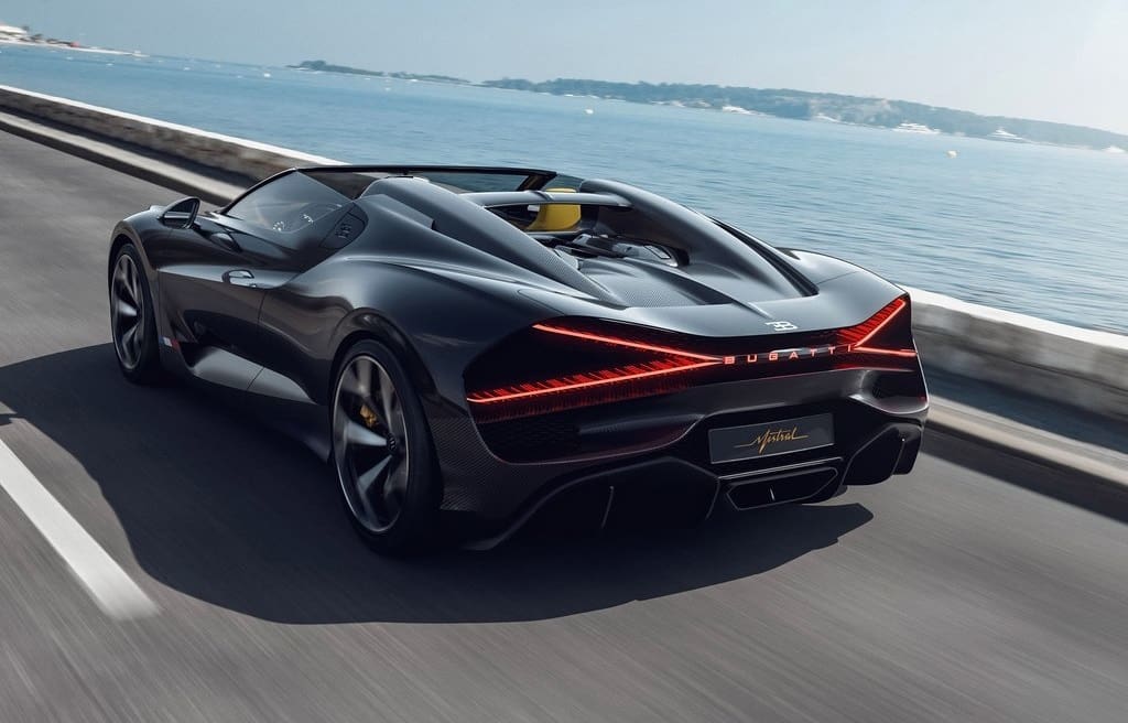 Bugatti W16 Mistral ultimo modello endotermico