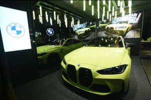 BMW e Alcantara