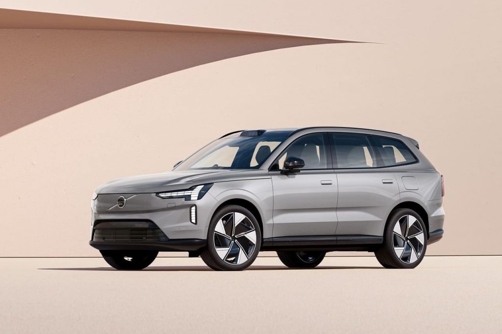 Volvo EX90