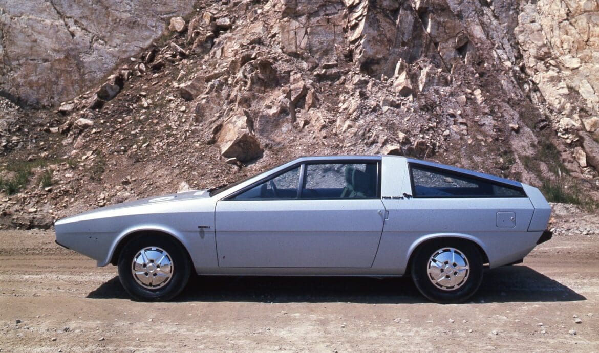 Hyundai Pony Coupe
