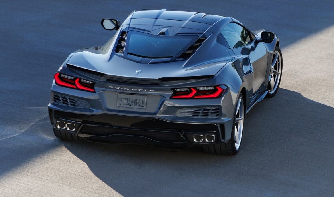 Chevrolet Corvette E-Ray posteriore