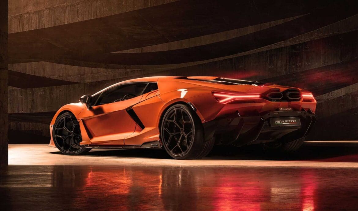 Lamborghini Revuelto performance