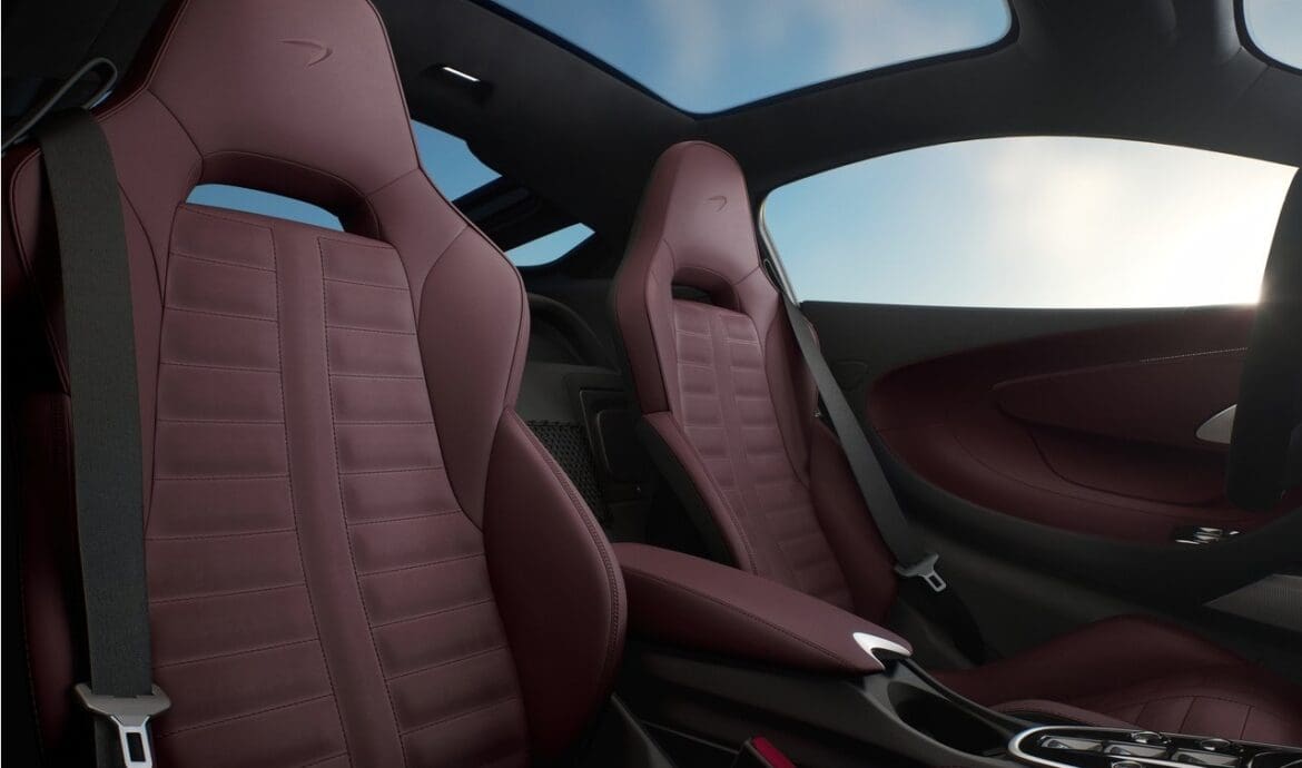 McLaren GTS interni
