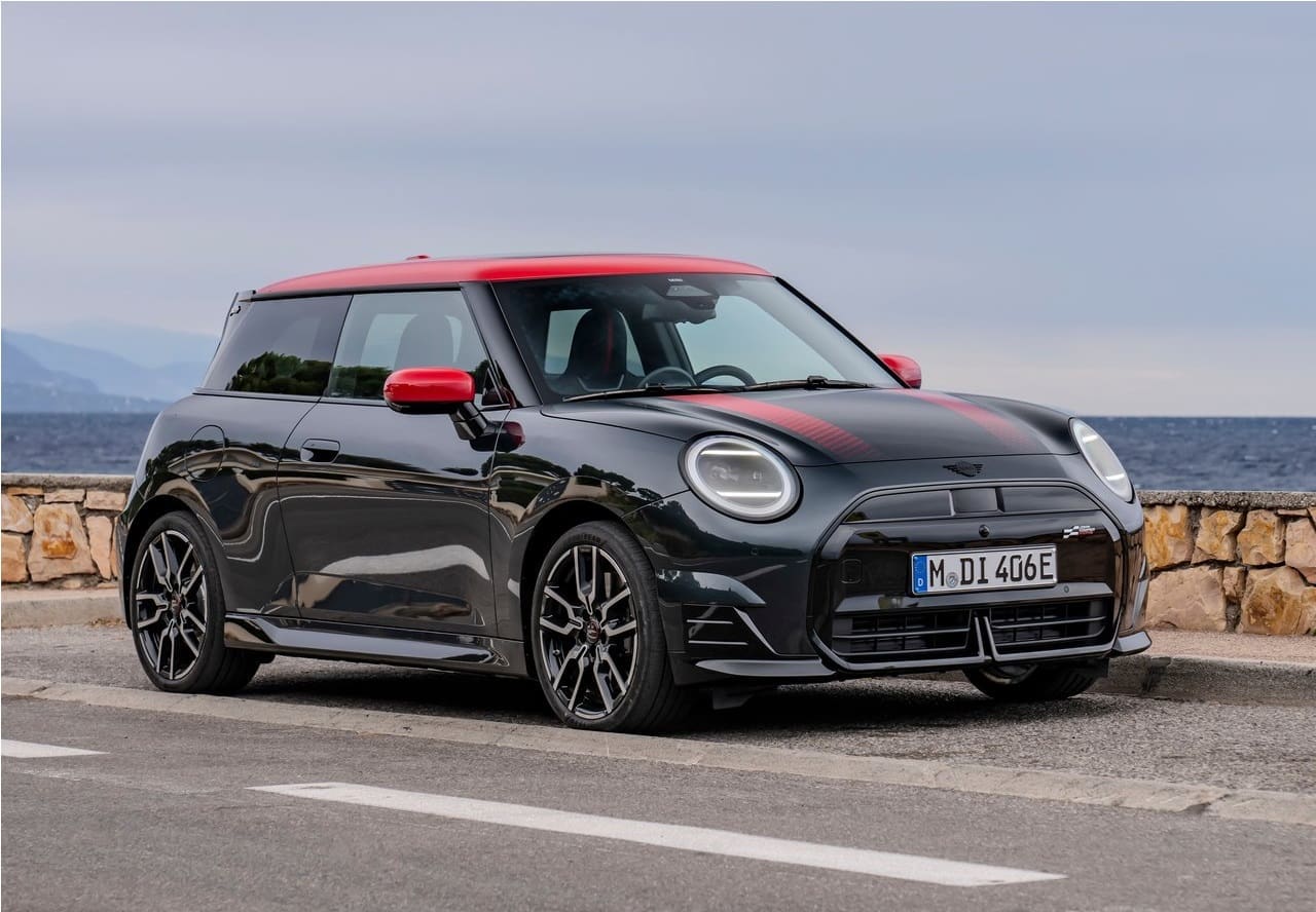 Mini Cooper SE JCW