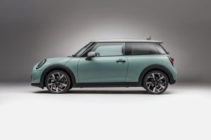 Mini Cooper C e S