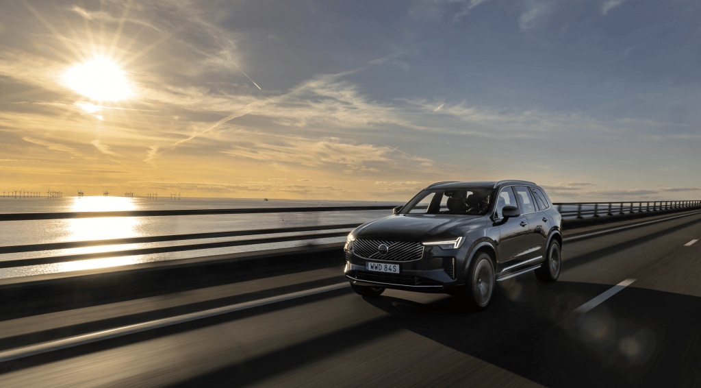 Volvo XC90 plug-in hybrid: il test drive di Stylology.it