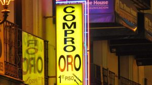 Lo strano caso del compro oro
