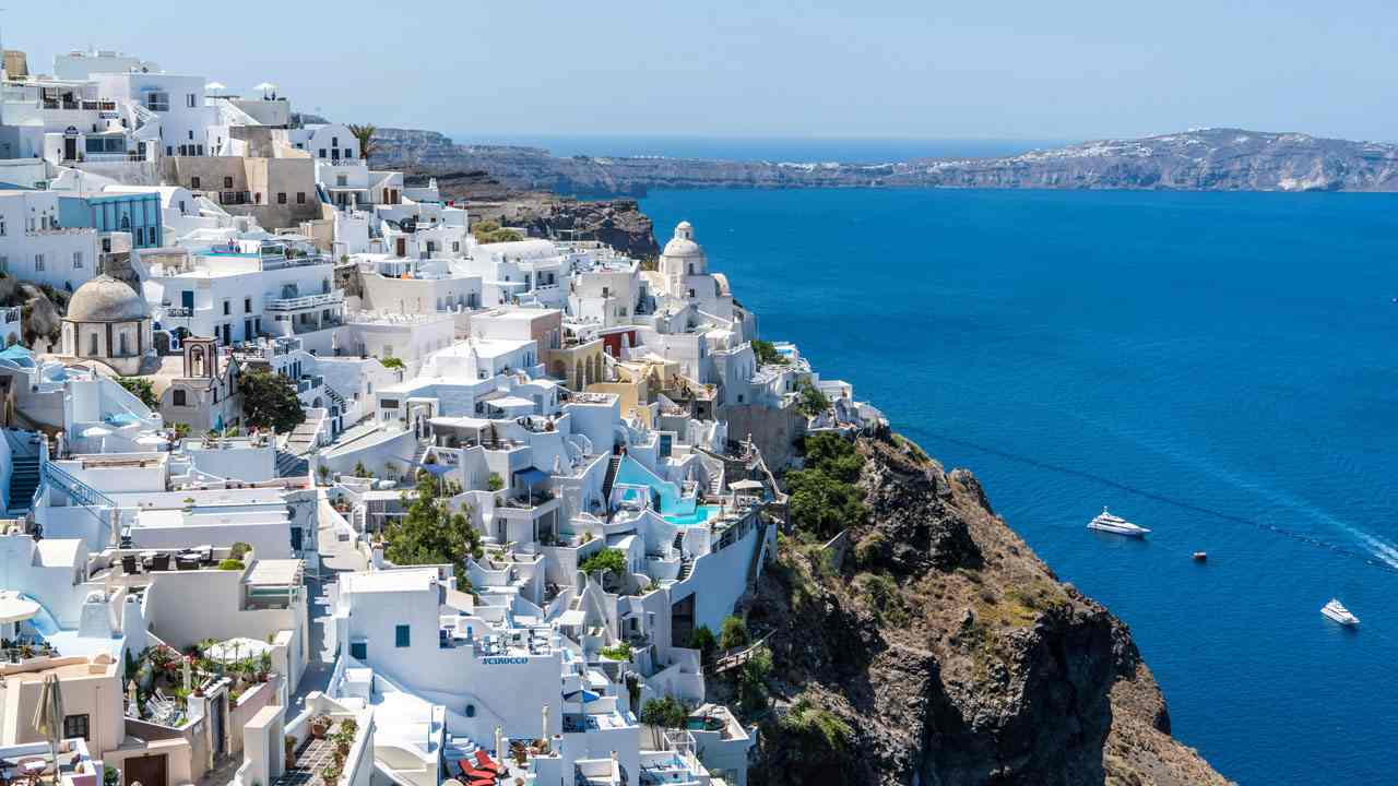 Santorini, una delle perle del Mediterraneo - Stylology.it
