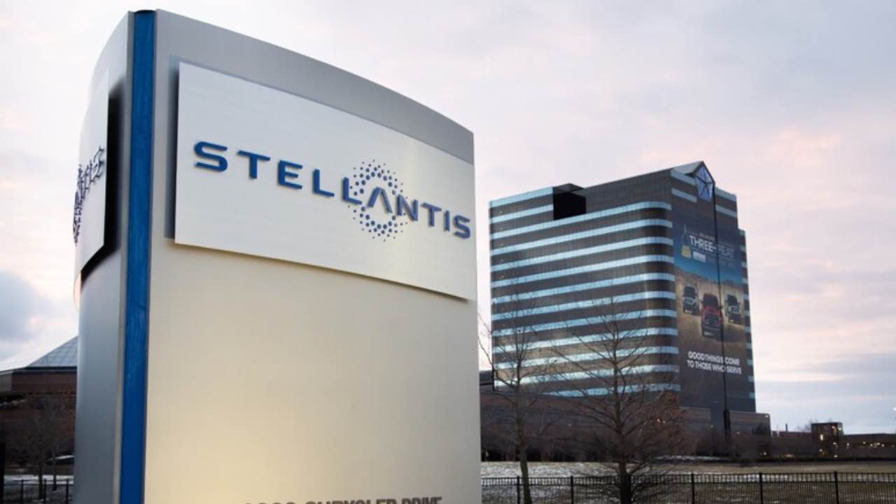 Battenti chiusi per FABBRICA STELLANTIS la crisi continua ad essere tangibile