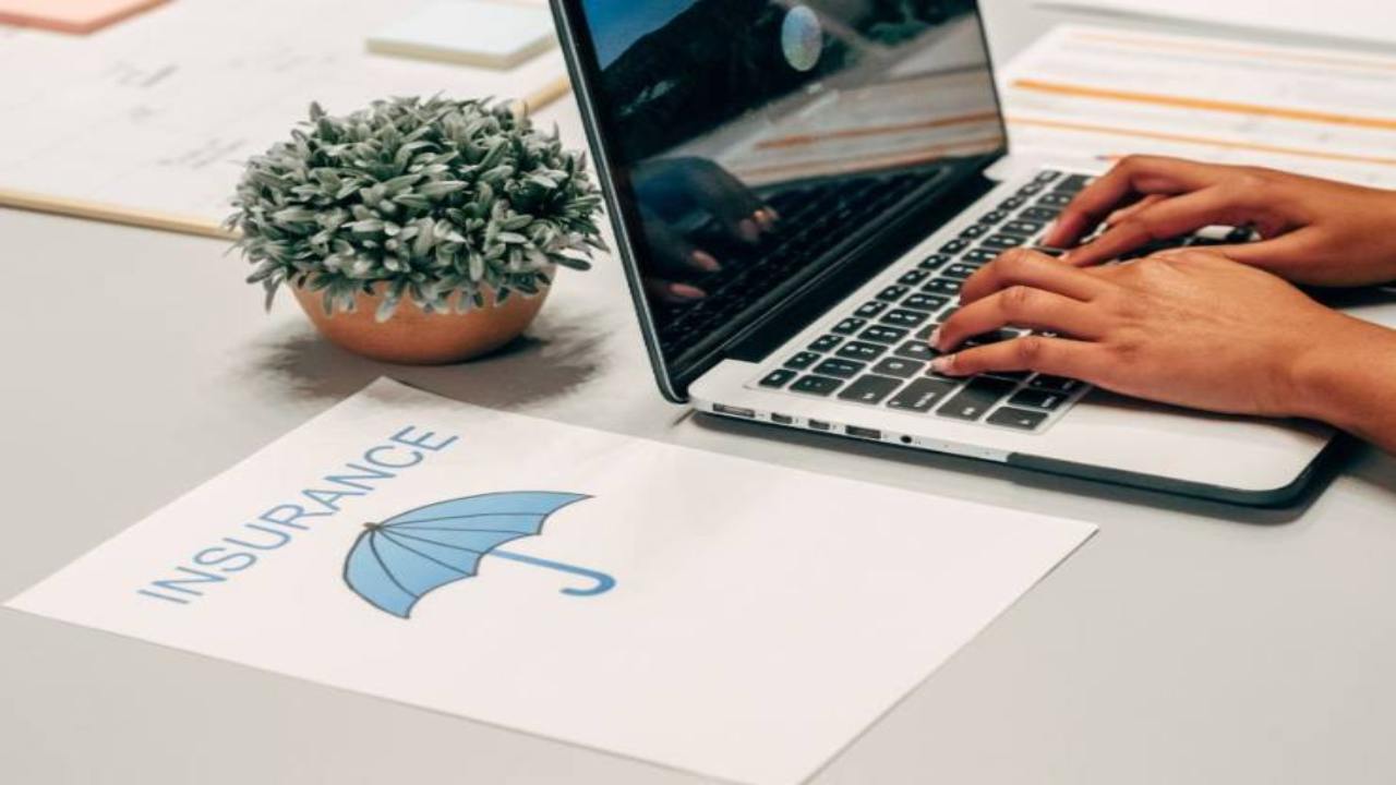 Assicurazione (Canva)-stylology.it