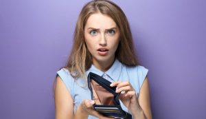 Stipendi, arriva il BLOCCO per tutti