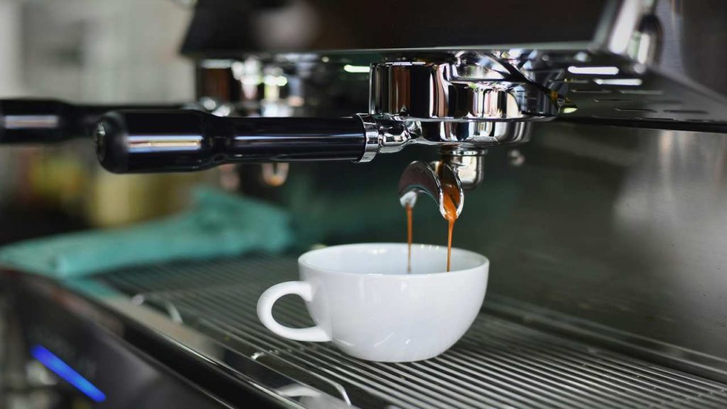 Espresso al bar (Pexels)-stylology.it