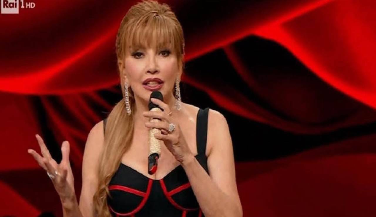 Milly Carlucci - Stylology.it