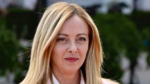 Nuova bufera su Giorgia Meloni - Stylology.it