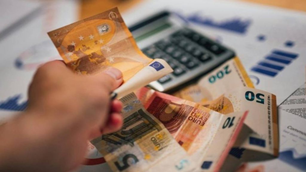 Novembre pesa sul portafoglio | Il nuovo calendario Entrate fa tremare, giorno dopo giorno: chi paga e come evitare errori